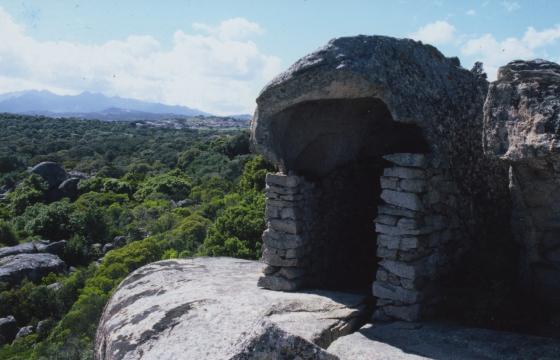 Telti, roccia in località San Bachisio