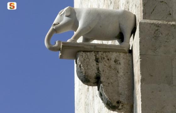 Particolare della Torre dell'Elefante [foto Alinari, Messina Elisabetta]